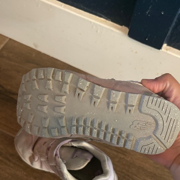 New balance little kids 11.5 - Picture 2 of 5